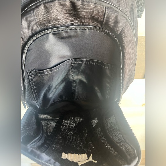 Puma Mini Backpack - Picture 3 of 4
